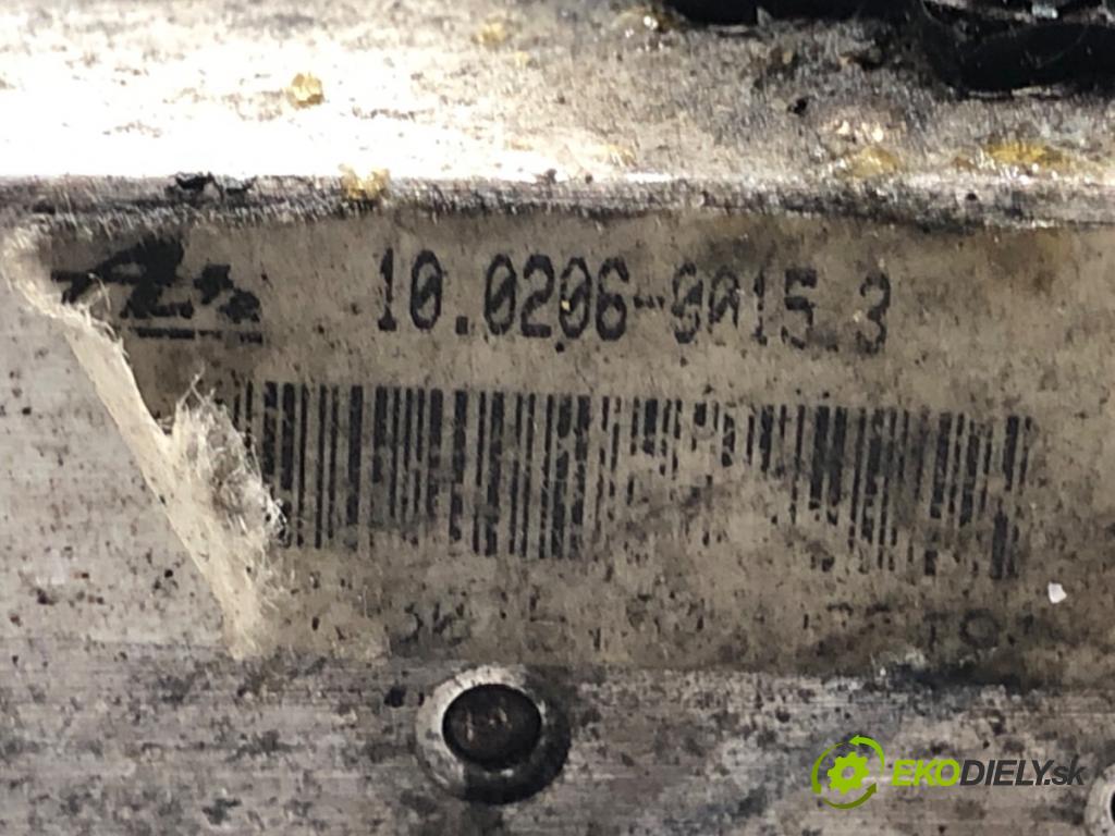 AUDI A2 liftback 2002 55 kW 1.4 1390 Pumpa ABS 8Z0907379C (Pumpa ABS)