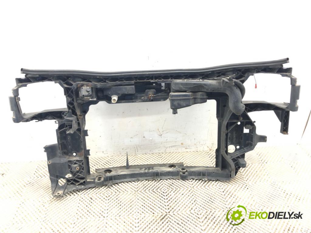 AUDI A2 liftback 2002 55 kW 1.4 1390 držák přední část  (Přední výztuha)