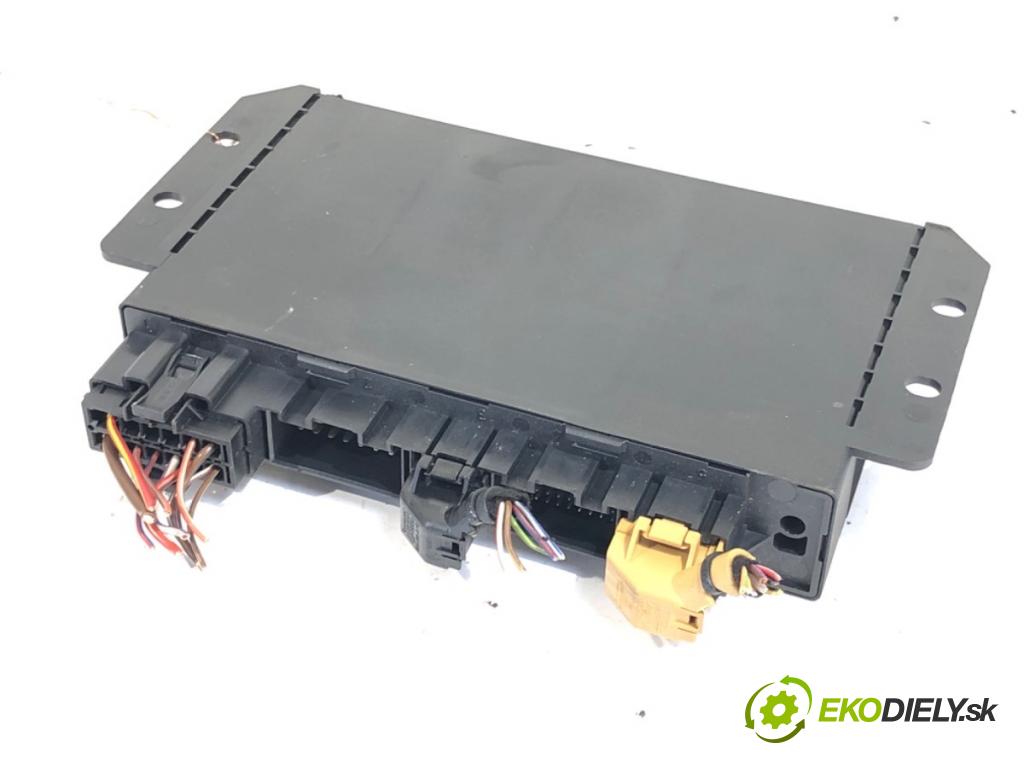 AUDI A2 liftback 2002 55 kW 1.4 1390 Modul komfortu 8Z0959433J (Modul komfortu)