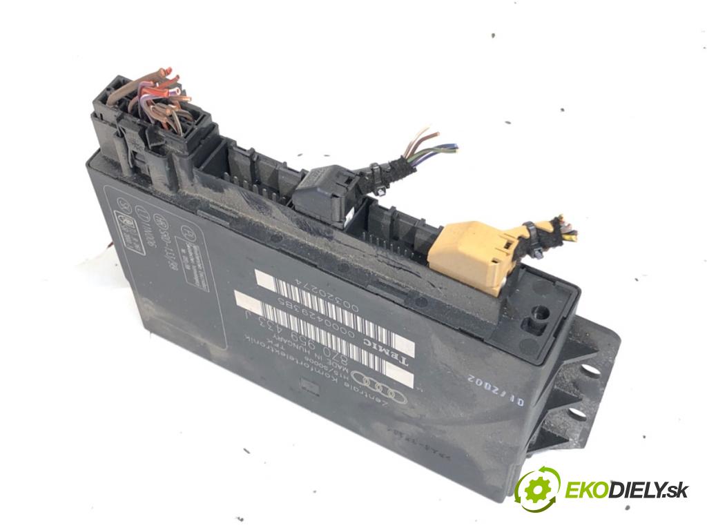 AUDI A2 liftback 2002 55 kW 1.4 1390 Modul komfortu 8Z0959433J (Modul komfortu)