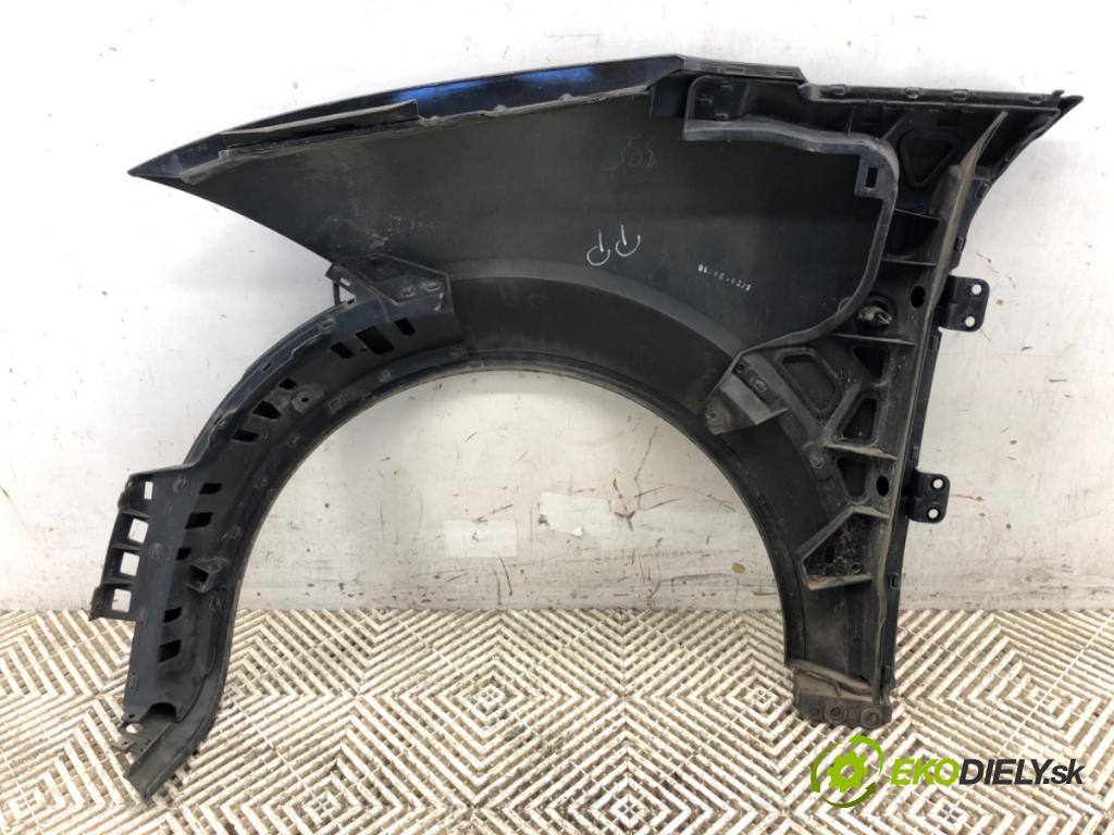 AUDI A2 liftback 2002 55 kW 1.4 1390 blatník pravý přední část