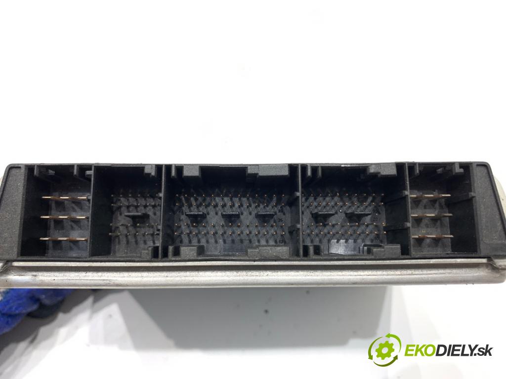 BMW E46 Kombi 2001 100 kW 320 d 1951 riadiaca jednotka Motor 7786887 (Riadiaca jednotka)