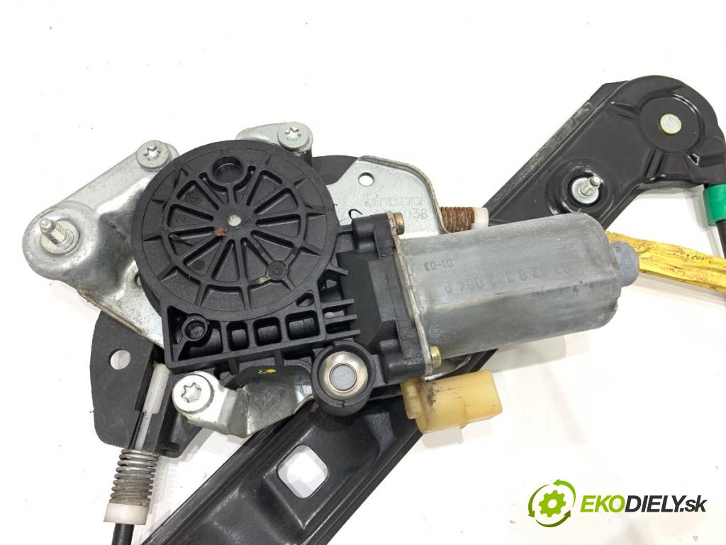 BMW E46 Kombi 2001 100 kW 320 d 1951 mechanismus okna pravý přední část 8362064