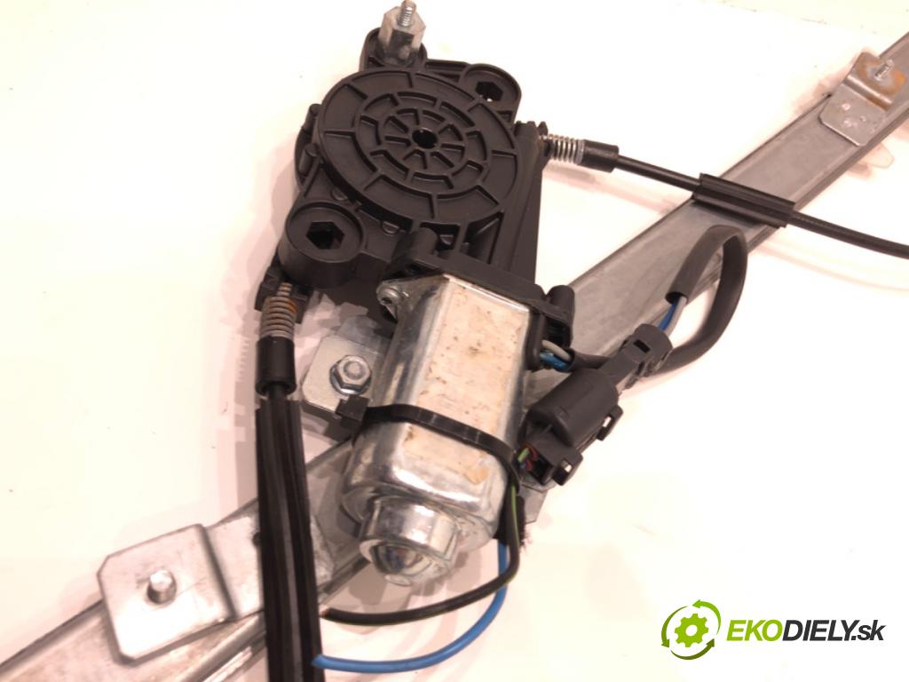 BMW E46 Kombi 2001 100 kW 320 d 1951 mechanismus okna levý přední část