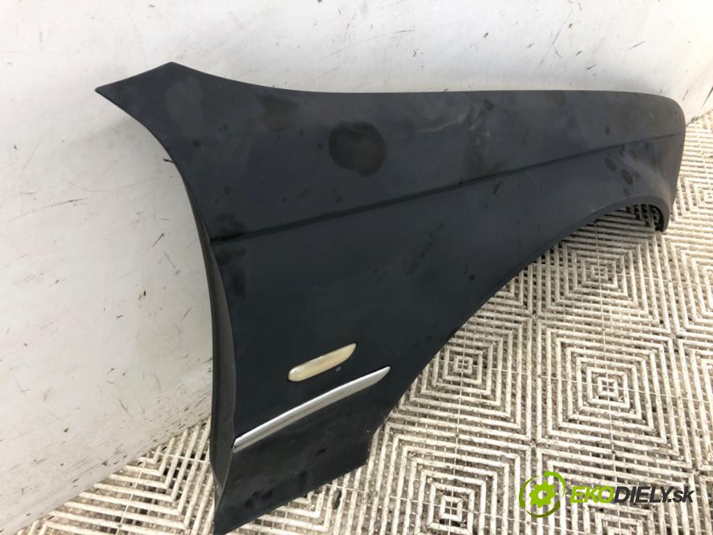 BMW E46 Kombi 2001 100 kW 320 d 1951 blatník pravý přední část