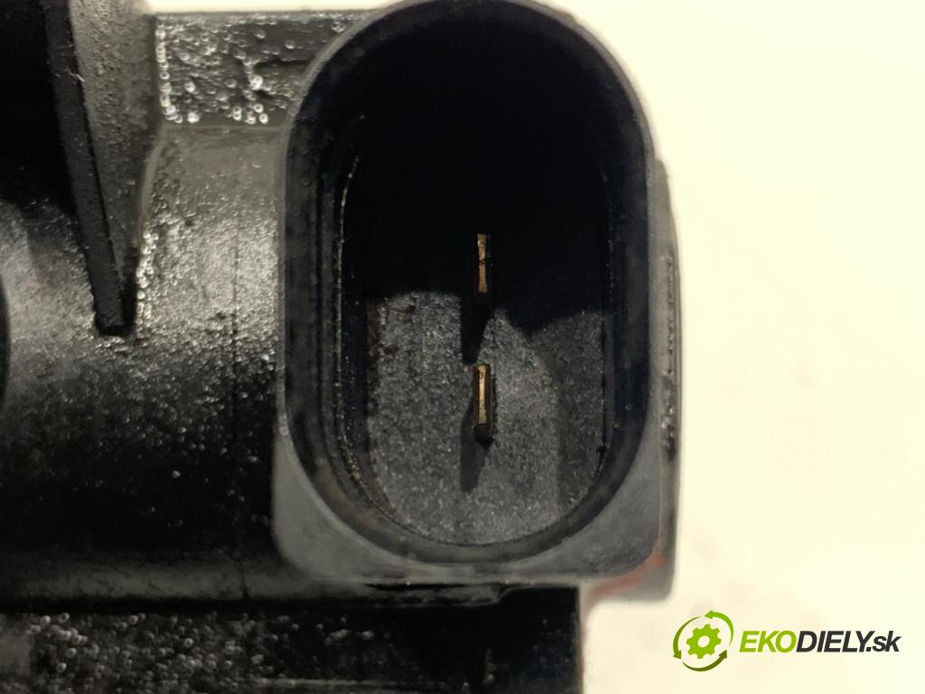 AUDI A4 B6 sedan 2001 96 kW 1.9 TDI 1896 Ventil tlaku 1J0906627 (Ventil)