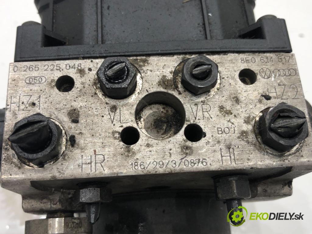AUDI A4 B6 sedan 2001 96 kW 1.9 TDI 1896 pumpa ABS 0265225048 (Pumpa ABS)