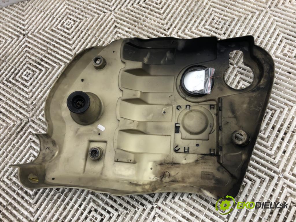 AUDI A4 B6 sedan 2001 96 kW 1.9 TDI 1896 Kryt Motor  (Kryt motora)