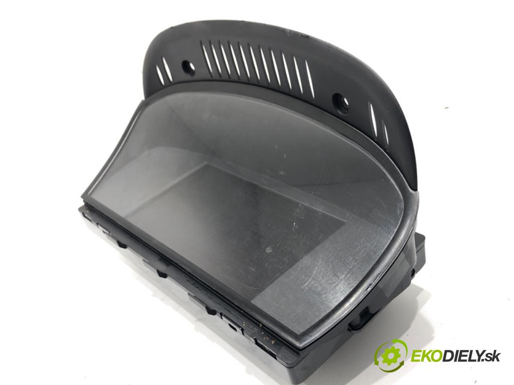 BMW E60 sedan 2004 130 kW 525 d 2497 Dislpej  (Prístrojová doska)