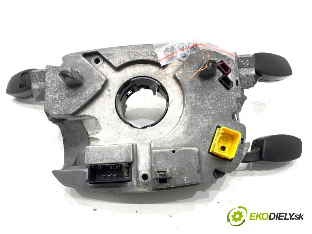 BMW E60 sedan 2004 130 kW 525 d 2497 Prepínač kombinovaný 6952960 (Prepínacie páčky pod volantom)