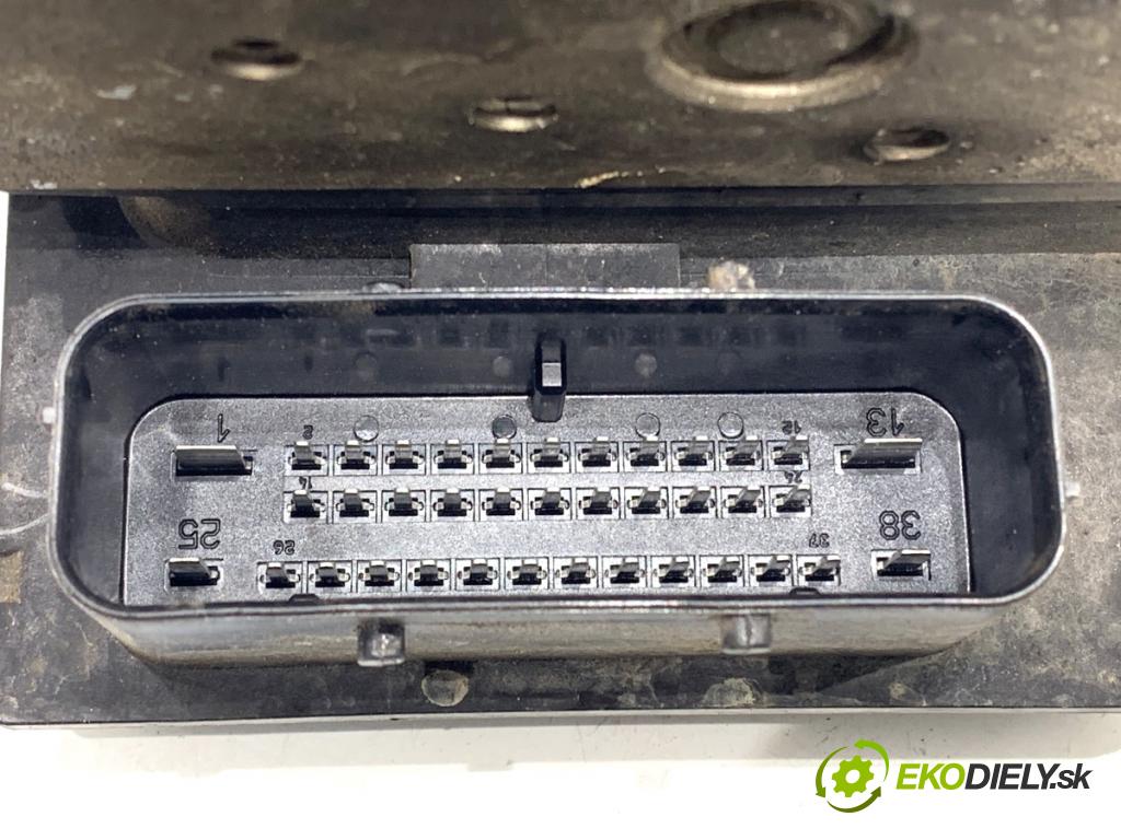 BMW E60 sedan 2004 130 kW 525 d 2497 Pumpa ABS 6769703 (Pumpa ABS)