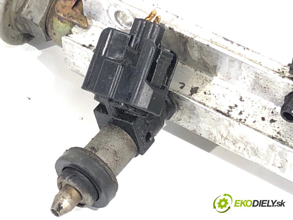 HONDA CR-V I SUV 1999 108 kW 2.0 16V 4WD (RD1, RD3) 1973 Lišta vstrekovacia  (Vstrekovacia lišta)