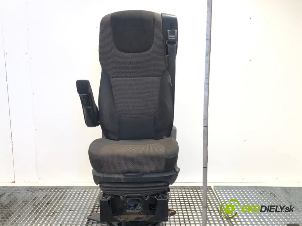 DAF N  2015    Sedadlo ľavy predný 