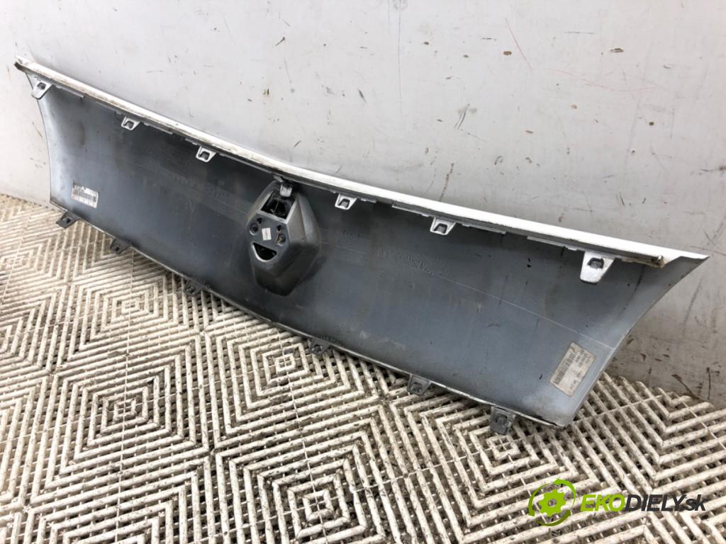 RENAULT KANGOO II nadwozie wielkoprzestrzenne (MPV) 2008 63 kW 1.5 dCi 85 (KW0K, KW0L, KW0B) 1461 Mriežka maska 8200499017 (Mriežka predná (maska chladiča))