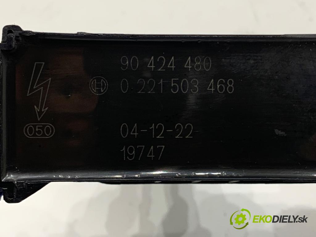 OPEL ASTRA H liftback 2005 125 kW 2.0 Turbo (L48) 1998 Cievka zapaľovacia 90424480 (Zapaľovacia cievka)