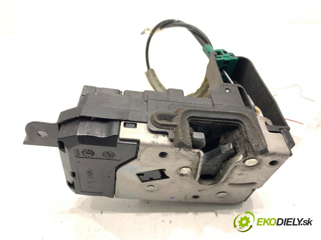 OPEL ZAFIRA B nadwozie wielkoprzestrzenne (MPV) 2006 74 kW 1.9 CDTI (M75) 1910 zámok dveře levý přední část 13210748