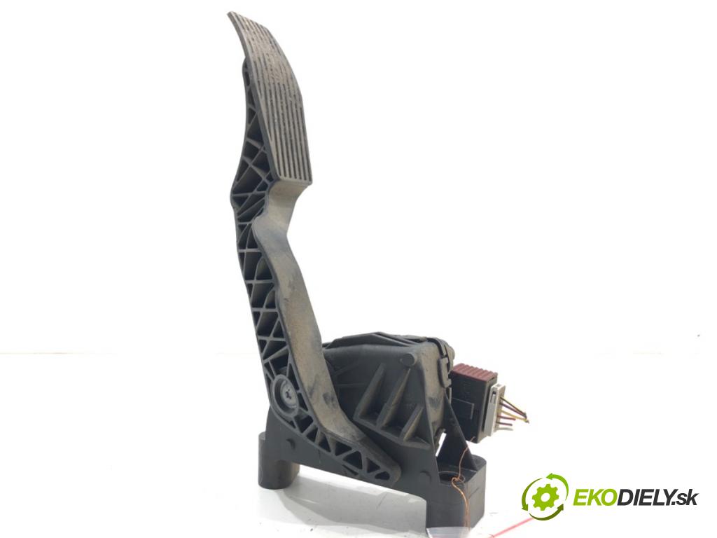 OPEL ZAFIRA B nadwozie wielkoprzestrzenne (MPV) 2006 74 kW 1.9 CDTI (M75) 1910 Potenciometer plynu 9202341 (Potenciometer plynového pedálu)