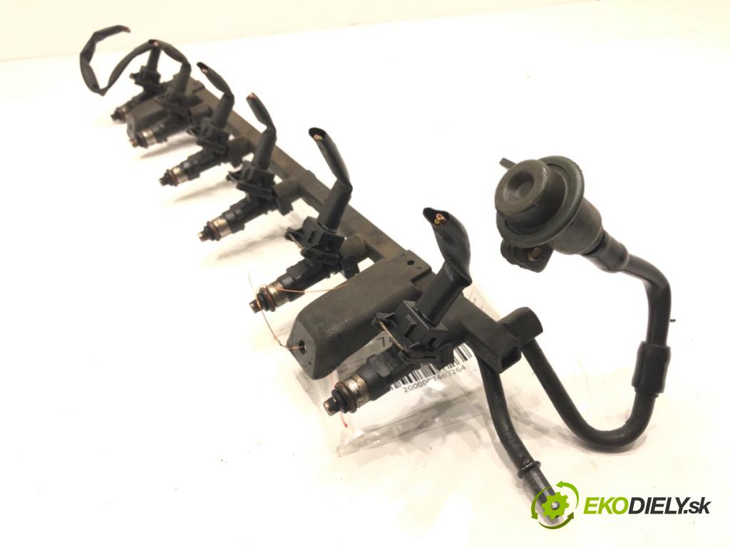 CHEVROLET EPICA sedan 2006 105 kW 2.0 1993 Lišta vstrekovacia  (Vstrekovacia lišta)