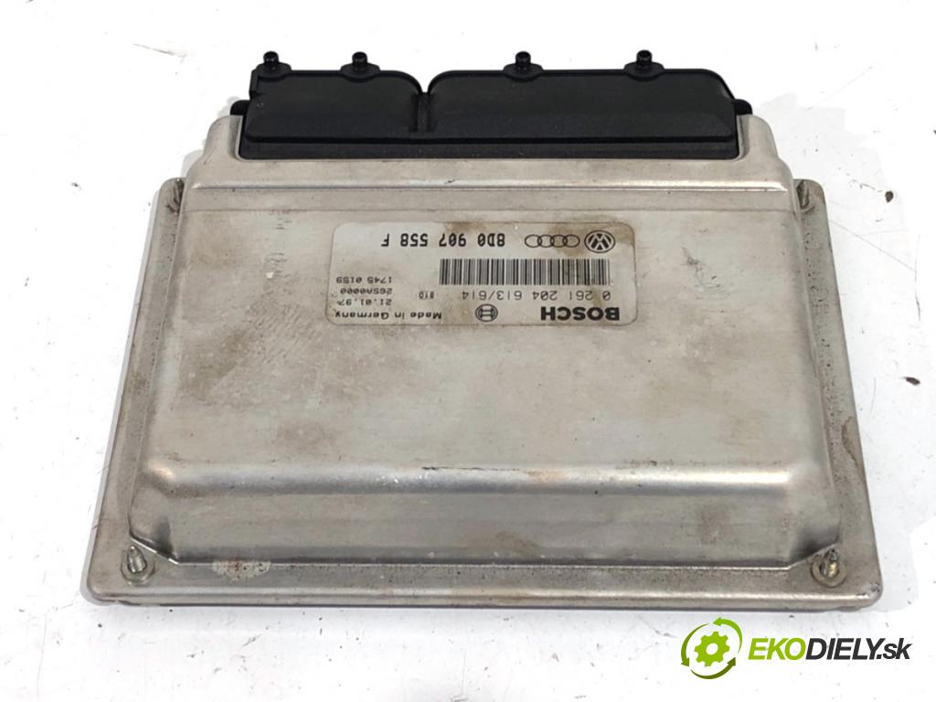 VW PASSAT B5 sedan 1997 92 kW 1.8 1781 riadiaca jednotka Motor 8D0907558F (Riadiaca jednotka)