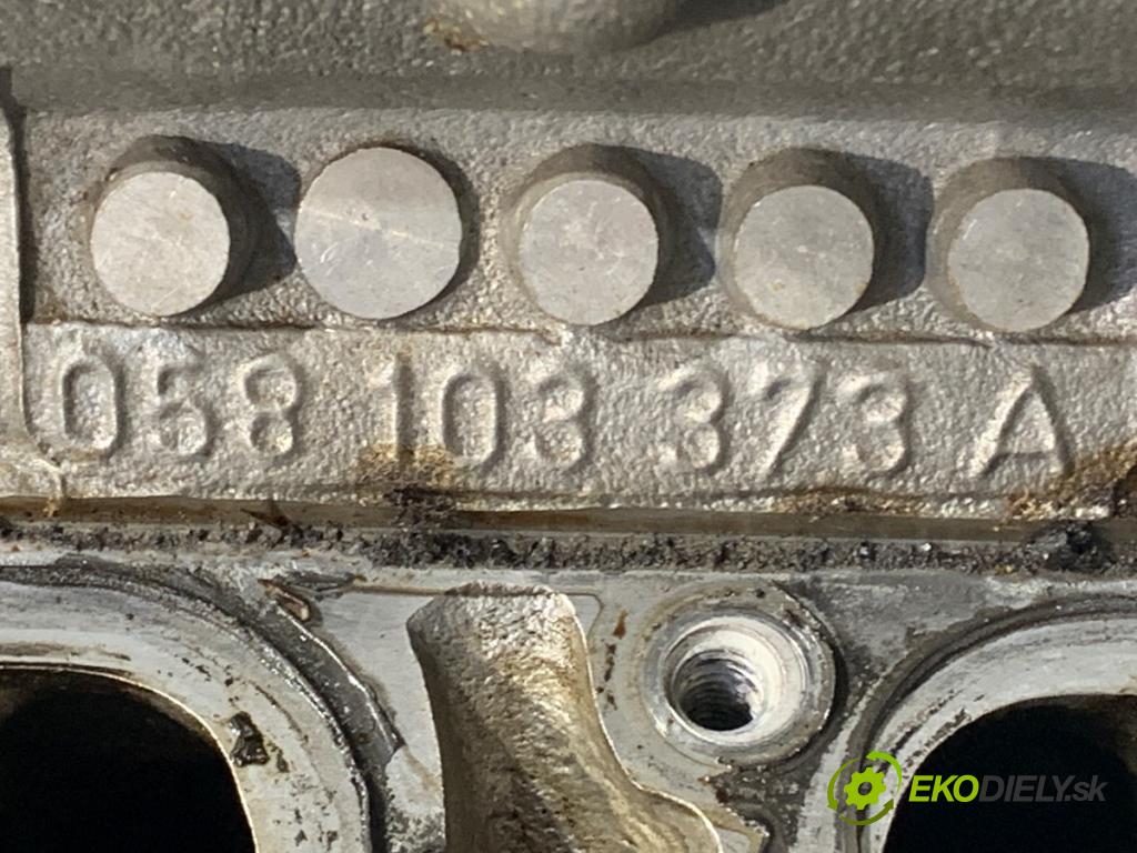VW PASSAT B5 sedan 1997 92 kW 1.8 1781 Hlava valcov 058103373A (Hlava valcov)