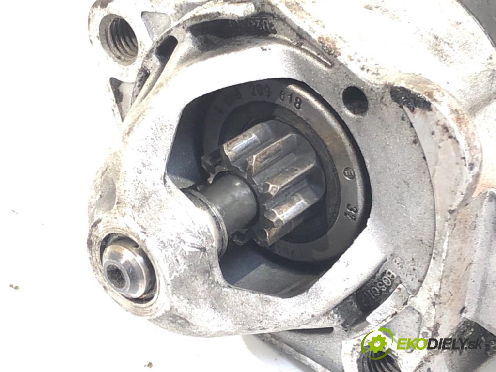 VW PASSAT B5 sedan 1997 92 kW 1.8 1781 Štartér 058911023B (Štartér)