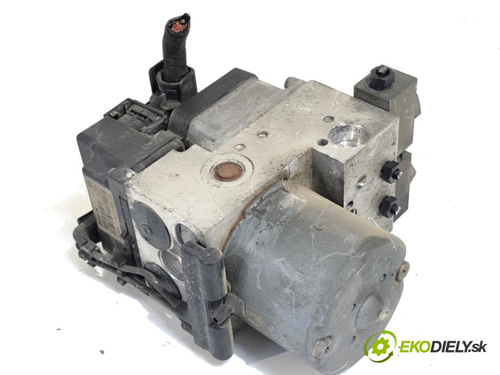 VW PASSAT B5 sedan 1997 92 kW 1.8 1781 Pumpa ABS 8E0614111P (Pumpa ABS)