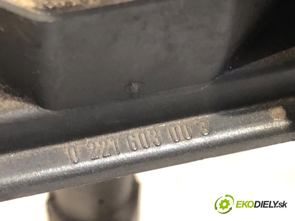 VW PASSAT B5 sedan 1997 92 kW 1.8 1781 Cievka zapaľovacia 058905105A (Zapaľovacia cievka)