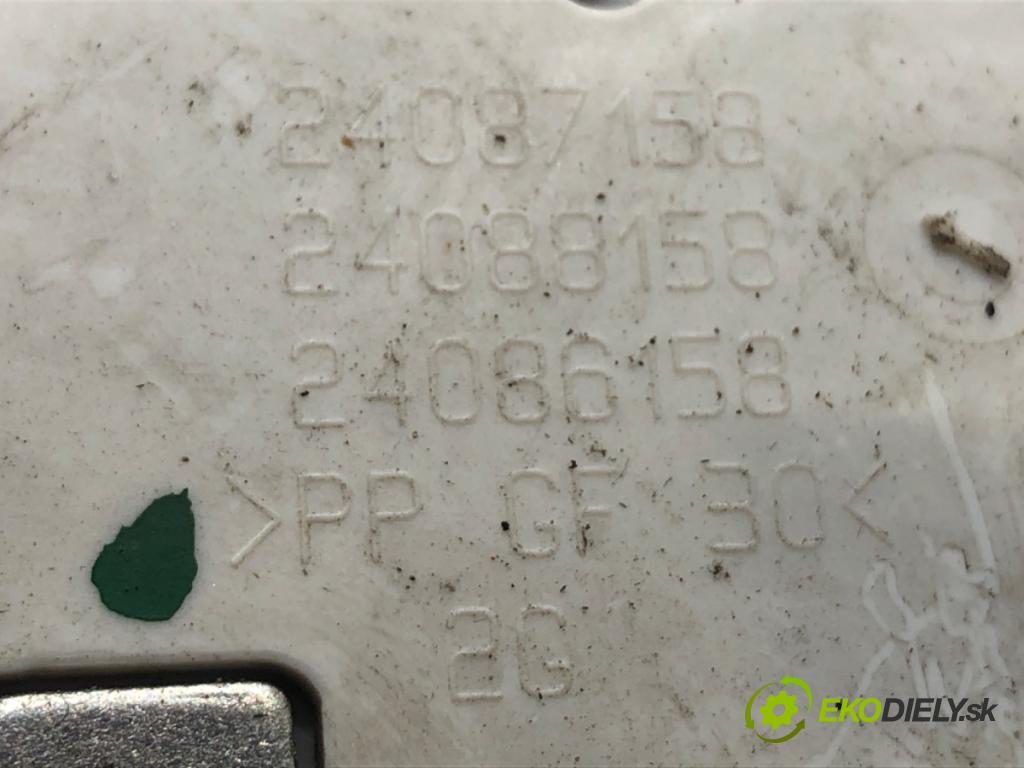 PEUGEOT 207 Kombi 2007 88 kW 1.6 16V 1598 zámok dveře levý přední část 24087816
