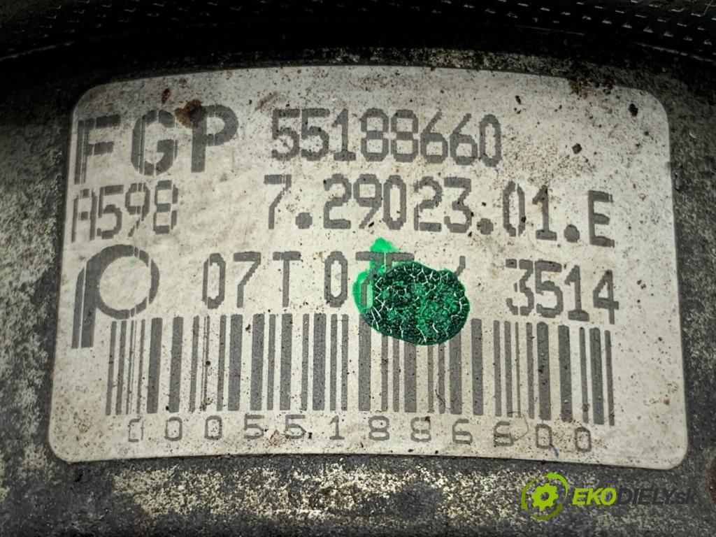 OPEL VECTRA C Kombi 2007 110 kW 1.9 CDTI (F35) 1910 Pumpa vákuová 55188660