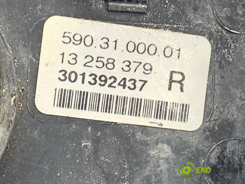 OPEL VECTRA C Kombi 2007 110 kW 1.9 CDTI (F35) 1910 hmlové svetlo, hmlovka pravý přední část 13258379