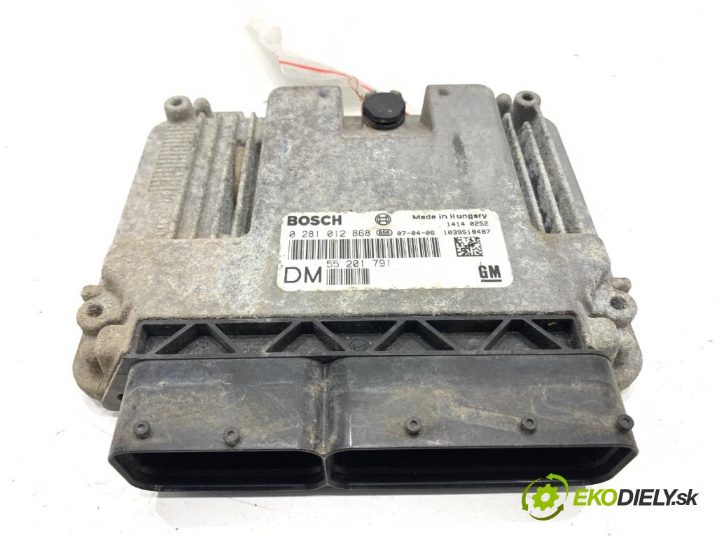 OPEL VECTRA C Kombi 2007 110 kW 1.9 CDTI (F35) 1910 riadiaca jednotka Motor 0281012868 (Riadiaca jednotka)