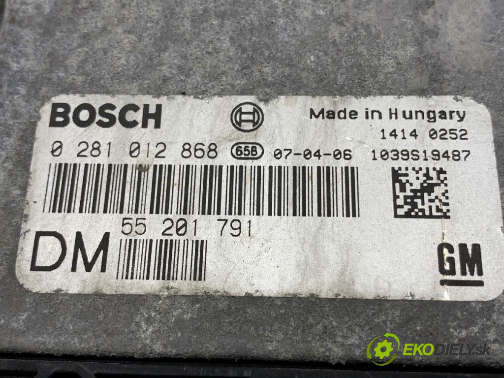 OPEL VECTRA C Kombi 2007 110 kW 1.9 CDTI (F35) 1910 riadiaca jednotka Motor 0281012868 (Riadiaca jednotka)