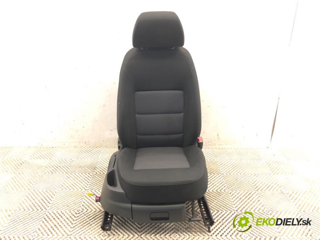 SKODA OCTAVIA II Kombi 2008 75 kW 1.6 1595 Sedadlo pravy predný 