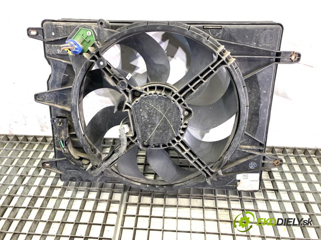 FIAT TIPO liftback 2015 70 kW 1.4 (356HXA1B) 1368 ventilátor chladiče 00520526040 (Ventilátor)