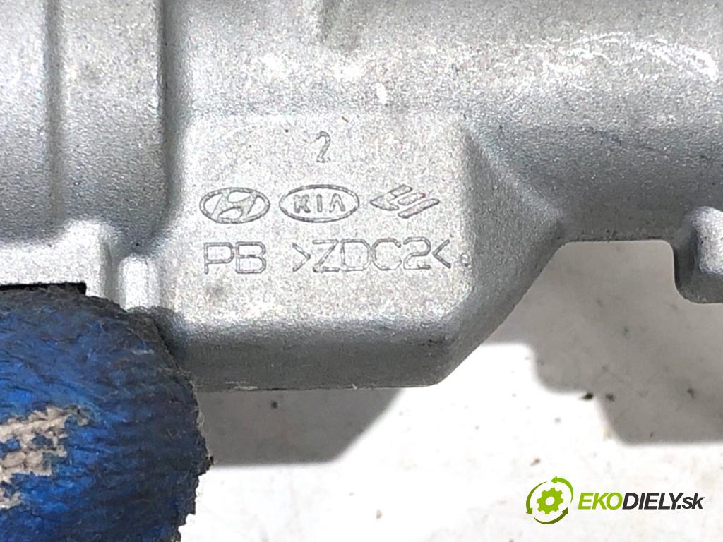 HYUNDAI i20 liftback 2009 57 kW 1.2 1248 spinačka (Spínacia skrinka)