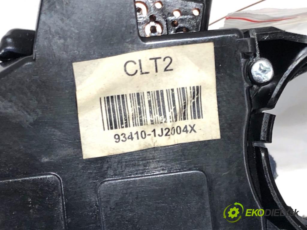 HYUNDAI i20 liftback 2009 57 kW 1.2 1248 Prepínač kombinovaný 93410-1J2004X (Prepínacie páčky pod volantom)