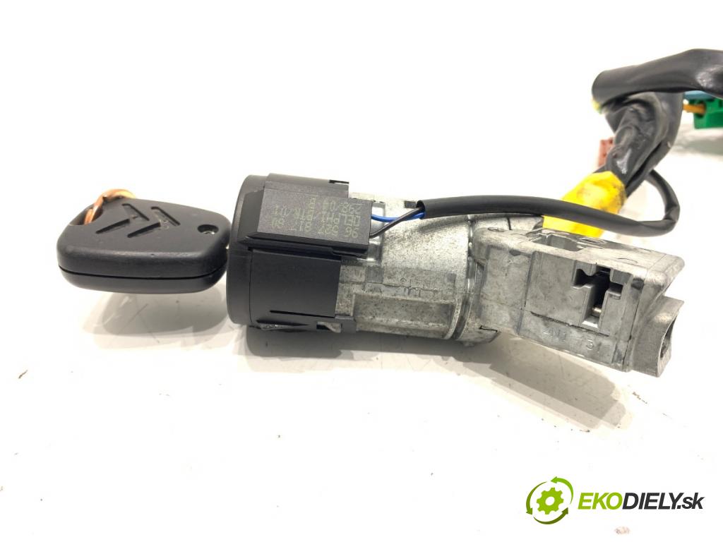 CITROEN C3 kabriolet 2005 54 kW 1.4 1360 spinačka 9652781780 (Spínacia skrinka)