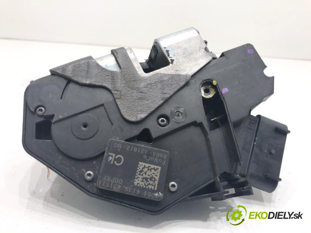 FORD FIESTA MK7 liftback 2011 51 kW 1.4 TDCi 1399 zámok dveře pravý přední část 8A6A-A21812-BG