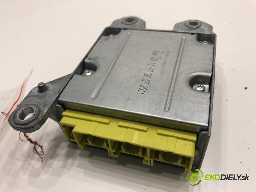 FORD FIESTA MK7 liftback 2011 51 kW 1.4 TDCi 1399 senzor airbag AA6T-14B321-AA (Snímač)