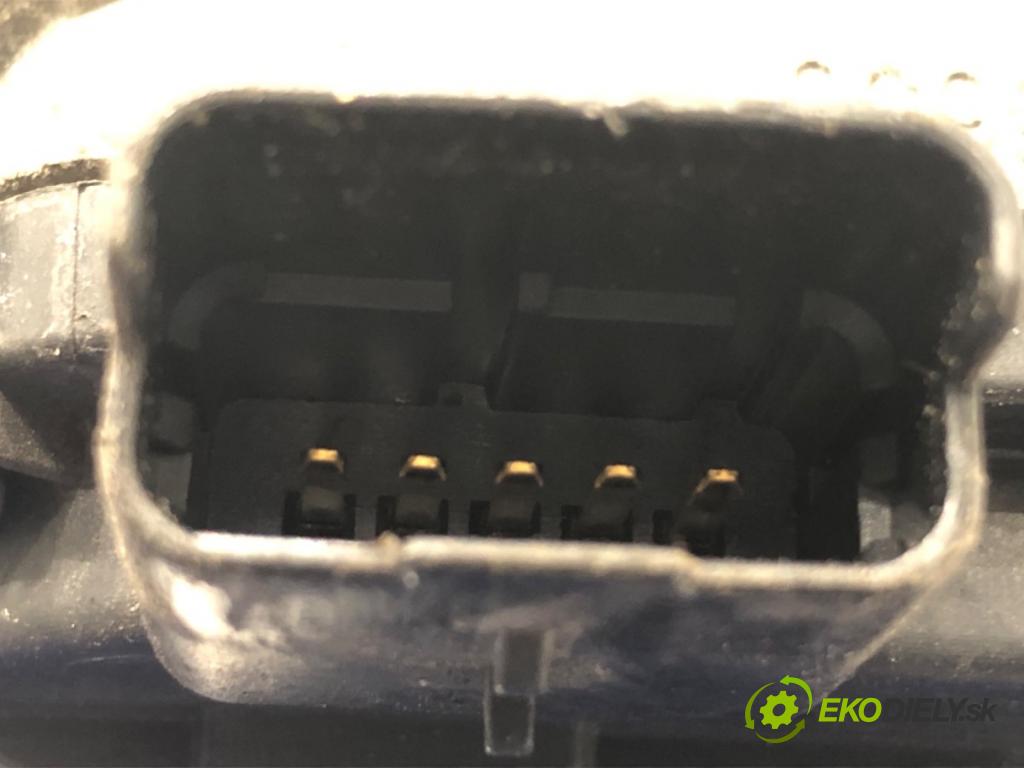 FORD FIESTA MK7 liftback 2011 51 kW 1.4 TDCi 1399 Škrtiaca klapka 9673534480 (Škrtiaca klapka)