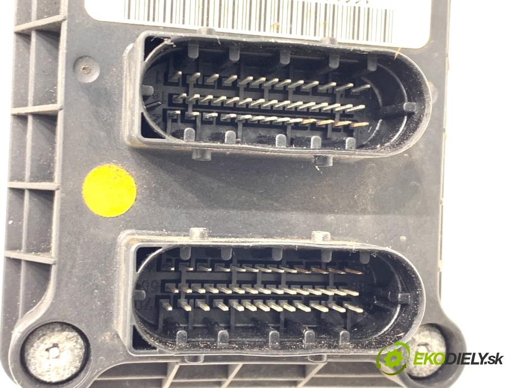 MERCEDES-BENZ W168 liftback 2002 60 kW A 140 (168.031, 168.131) 1598 Škrtiaca klapka 1661412225 (Škrtiaca klapka)