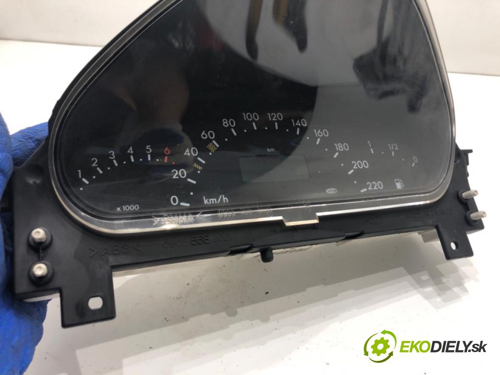 MERCEDES-BENZ W168 liftback 2002 60 kW A 140 (168.031, 168.131) 1598 Prístrojovka 1685408811 (Prístrojová doska)