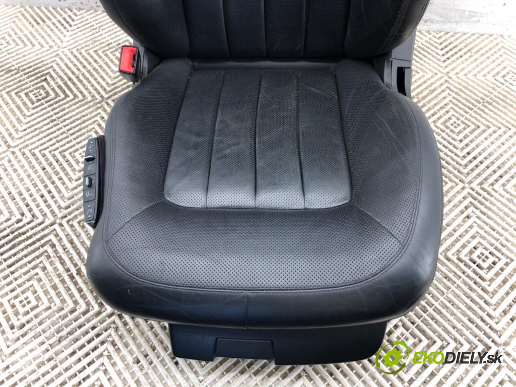 MERCEDES-BENZ C218 coupe 2013 195 kW CLS 350 CDI / d (218.323) 2987 Sedadlo ľavy predný