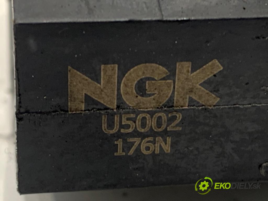 SEAT LEON I liftback 2001 77 kW 1.6 16 V 1598 Cievka zapaľovacia R0401S00400 (Zapaľovacia cievka)