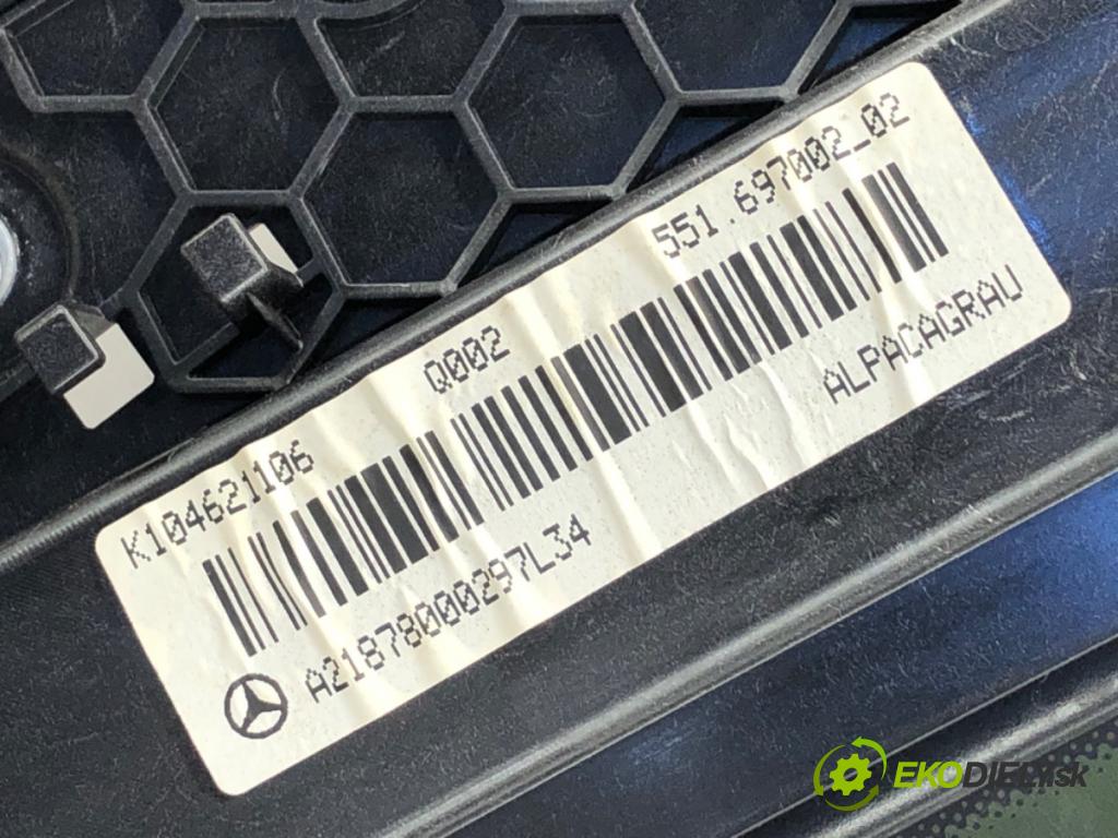 MERCEDES-BENZ C218 coupe 2013 195 kW CLS 350 CDI / d (218.323) 2987 střešní okno A2187800029 (Sklo karoserie)