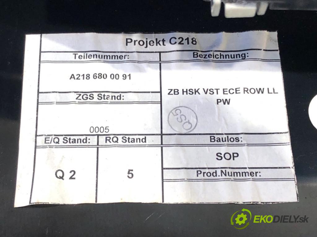 MERCEDES-BENZ C218 coupe 2013 195 kW CLS 350 CDI / d (218.323) 2987 Priehradka, kastlík spolujazdca A2186800091 (Priehradka (kastlík))