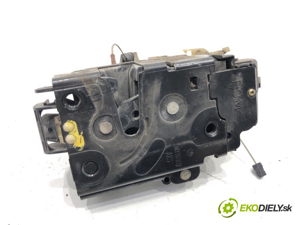 VW LUPO I liftback 1999 37 kW 1.0 997 zámok dveře pravý přední část 