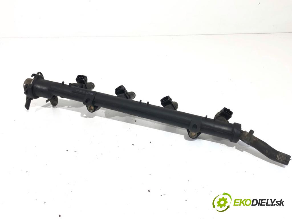 VW LUPO I liftback 1999 37 kW 1.0 997 Lišta vstrekovacia 030133319L (Vstrekovacia lišta)