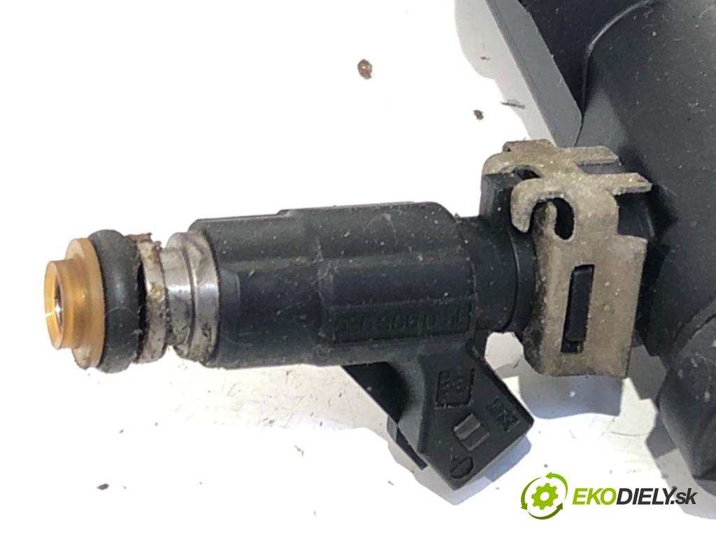 VW LUPO I liftback 1999 37 kW 1.0 997 Lišta vstrekovacia 030133319L (Vstrekovacia lišta)