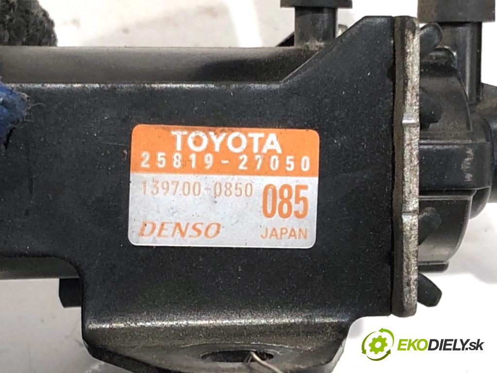TOYOTA AVENSIS T25 sedan 2005 85 kW 2.0 D-4D (CDT250_) 1995 Ventil tlaku 25819-27050 (Ventil)